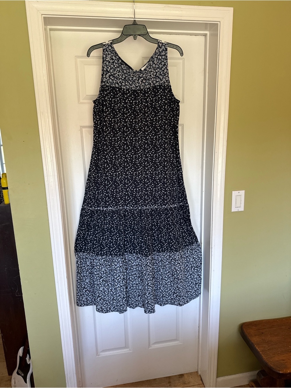 J Jill Navy Blue Floral Maxi Midi Dress Sleeveless Jersey Knit Tiered Boho M - Picture 7 of 7